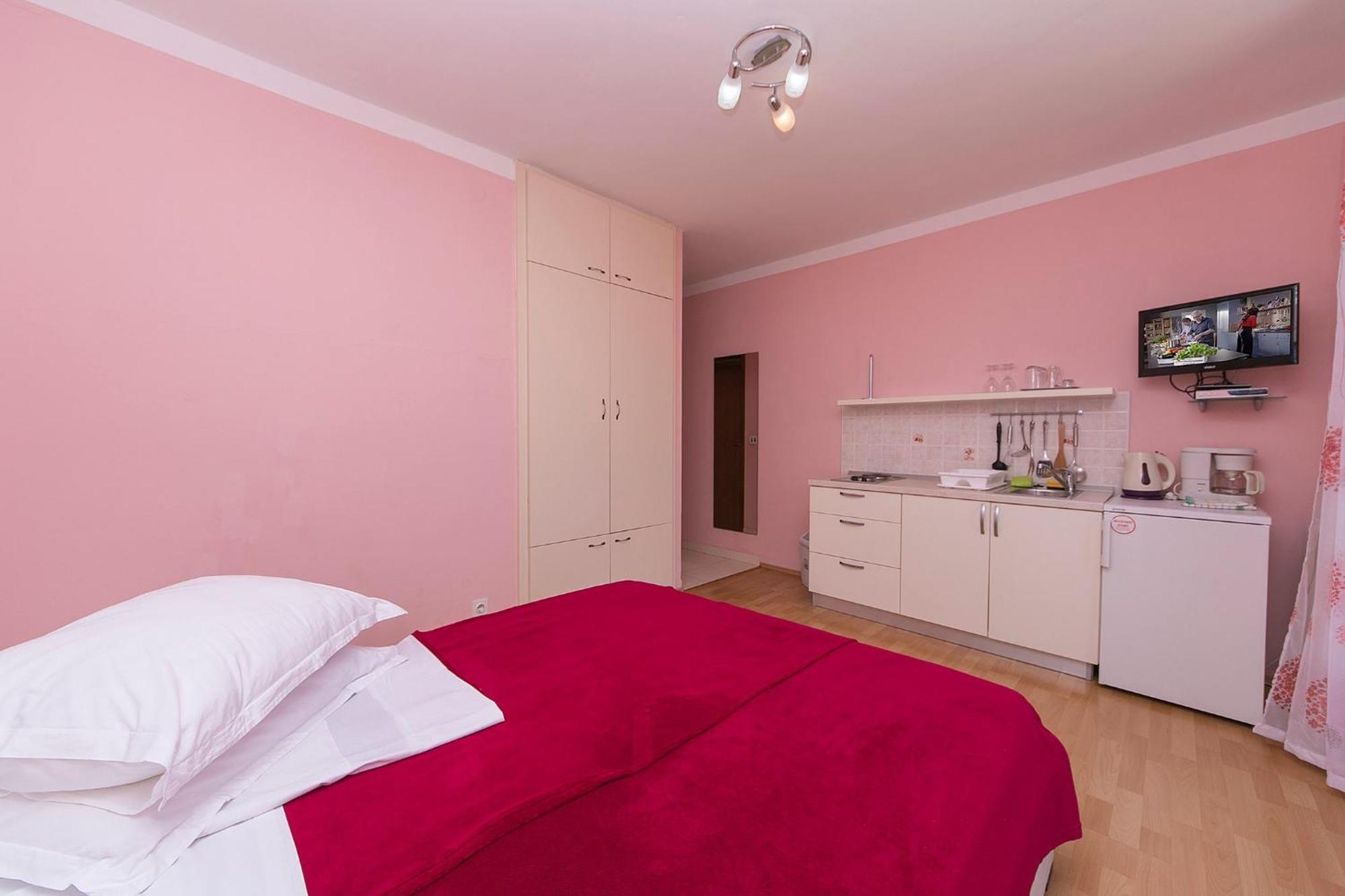 Apartments By The Sea Brela, Makarska - 20778 Zimmer foto